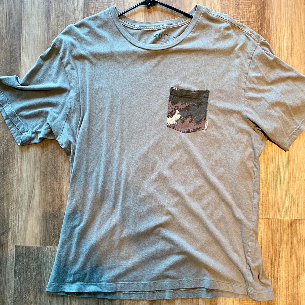 Burton olive Tshirt